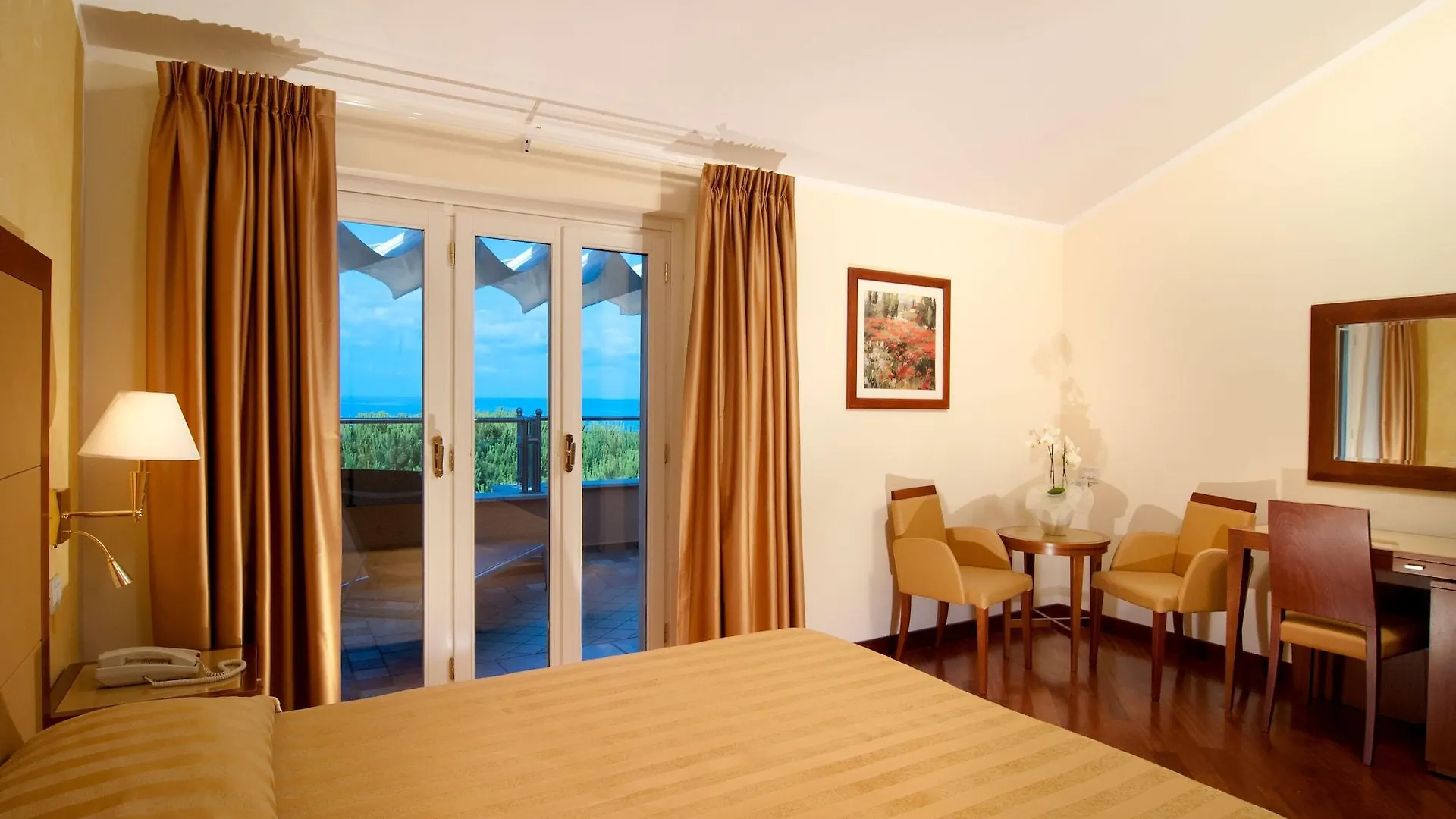 Versilia Palace Hotel Marina di Pietrasanta 4*,