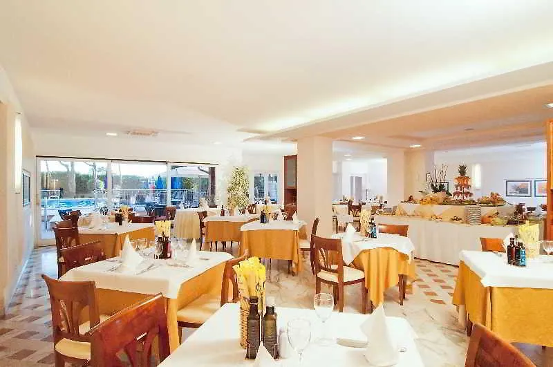 Versilia Palace Hotel Marina di Pietrasanta 4*,  Italy