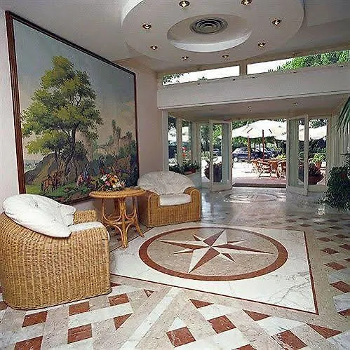 Versilia Palace Hotel Marina di Pietrasanta